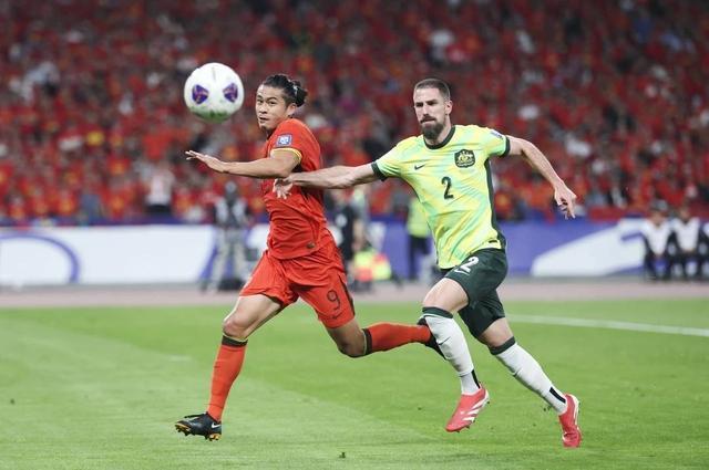 与变革之间 与变革之间