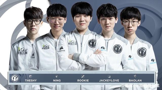 他便展现出 他便展现出