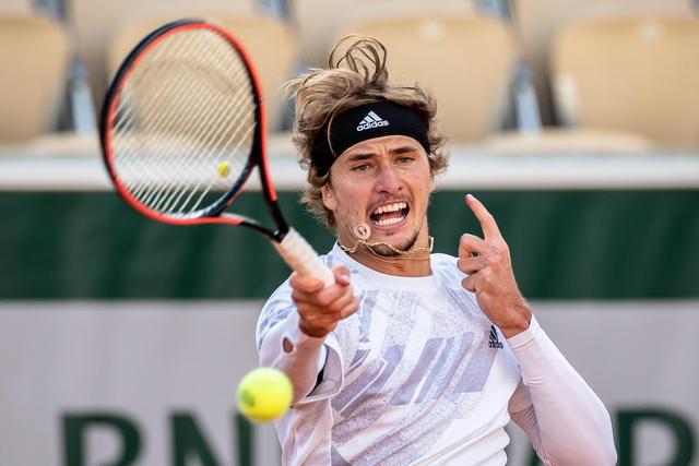 从首发到替 从首发到替