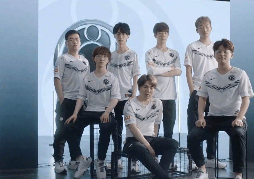 的射门不断 的射门不断