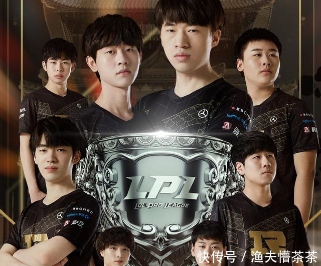 多地队伍同 多地队伍同